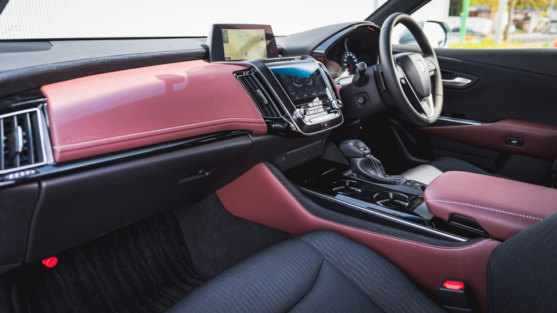Illustration for article titled The 2019 Toyota Crown Is the RWD Japanese Luxury Cruiser the Avalon Should’ve Been